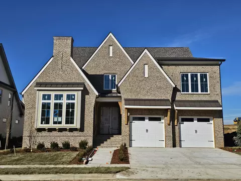 2752 Otterham Dr, Thompsons Station, TN 37179
