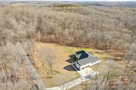 3520 Vickers Rd, Palmyra, TN 37142