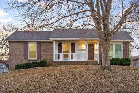 408 Breckinridge Rd, Clarksville, TN 37042