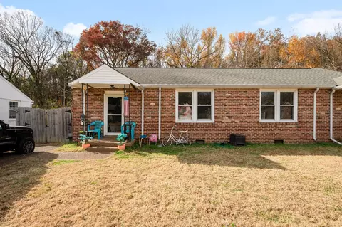 536 Raleigh Dr, Hermitage, TN 37076