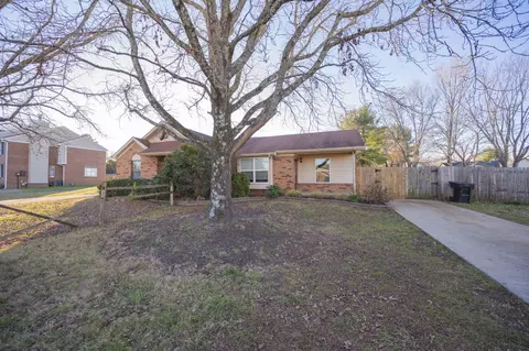 2573 Exeter Dr, Murfreesboro, TN 37130