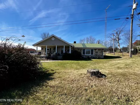 3577 Clear Creek Rd, Monterey, TN 38574