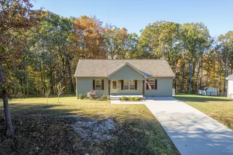 7238 Sugar Camp Dr, Greenbrier, TN 37073