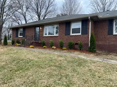 238 Donelson Hills Dr, Nashville, TN 37214