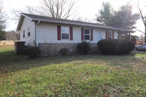 730 Middle Fork Rd, Hartsville, TN 37074