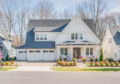 8716 Belladonna Dr, College Grove, TN 37046