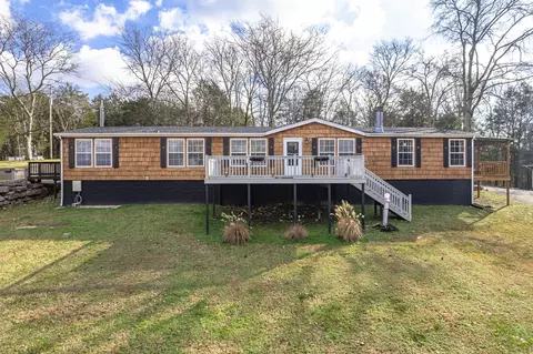 668 Sullivan Bend Rd, Elmwood, TN 38560