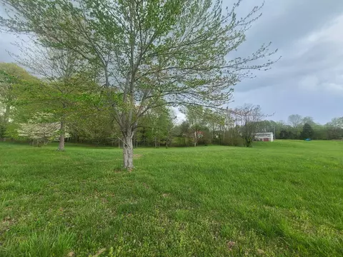 1829 Highway 31 W, White House, TN 37188