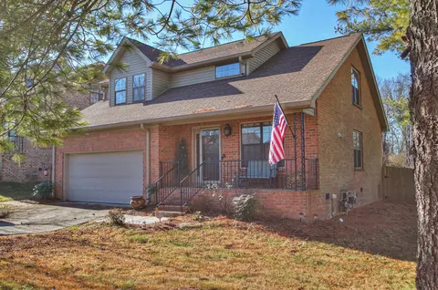 7020 Somerset Farms Dr, Nashville, TN 37221