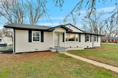 1319 Gentry Ter, Murfreesboro, TN 37130