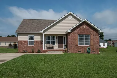 420 Palamino Ln, Springfield, TN 37172