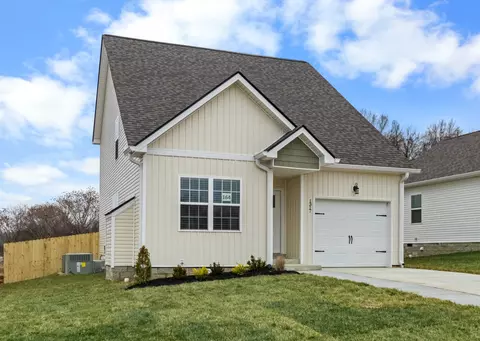 1317 Isaiah Dr, Clarksville, TN 37042