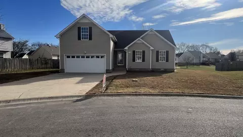 3847 Margie Ct, Clarksville, TN 37042