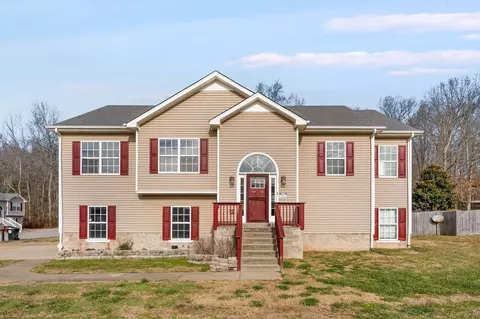 1344 Mutual Dr, Clarksville, TN 37042
