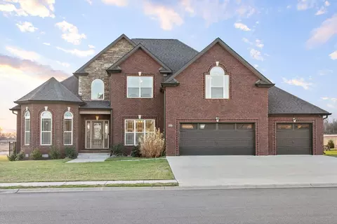1901 Shield Dr, Clarksville, TN 37043