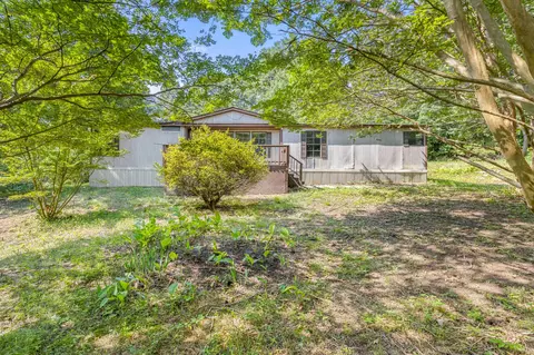 9975 Smith Morgan Rd, Soddy Daisy, TN 37379