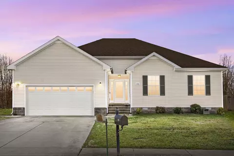 3795 Bret Dr, Clarksville, TN 37040