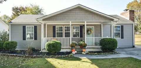 941 Boaz St, Athens, TN 37303