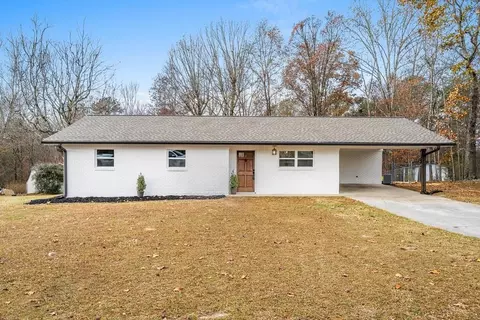 1834 Boyd Dr S, Rocky Face, GA 30740