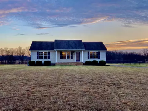128 T G T Rd, Portland, TN 37148