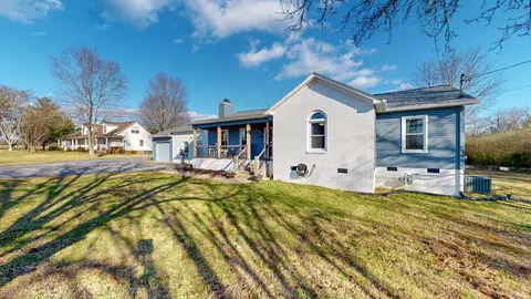 1105 Claire Dr, Spring Hill, TN 37174