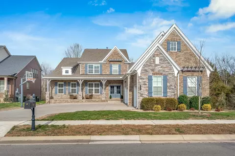 3187 Bradfield Dr, Nolensville, TN 37135