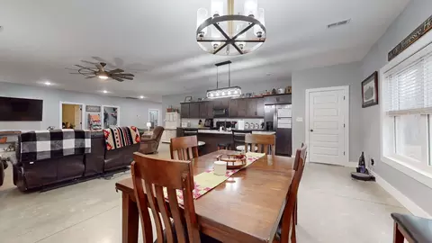 5540 Bales Rd, Cunningham, TN 37052 photo 9