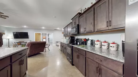 5540 Bales Rd, Cunningham, TN 37052 photo 10