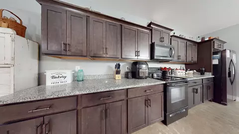5540 Bales Rd, Cunningham, TN 37052 photo 11