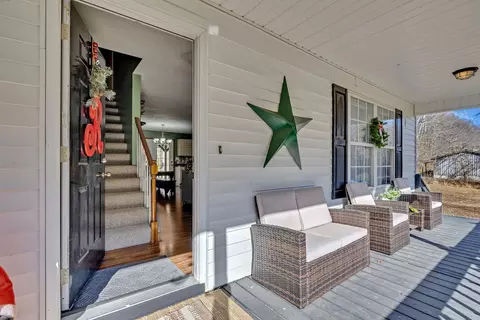 293 Slippery Rd, Hohenwald, TN 38462
