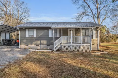 116 Bragg Ln, Chickamauga, GA 30707