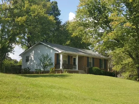 2214 Glory Dr, Clarksville, TN 37043