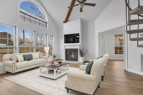 1005 Patio Dr, Nashville, TN 37214
