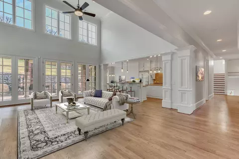 660 Legends Crest Dr, Franklin, TN 37069