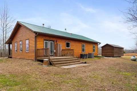 1031 Baker Ln, Centerville, TN 37033 photo 5