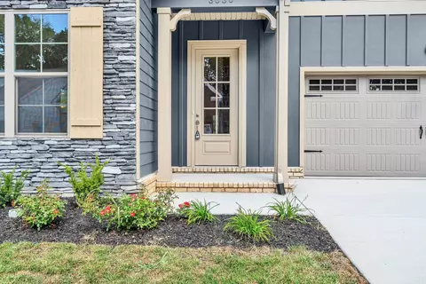 Exterior - 3630 Jacaranda Ln, Murfreesboro, TN 37129 photo 4 of 8