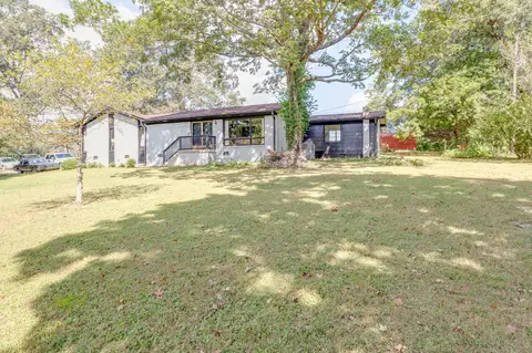 2761 Highway 70 E, Dickson, TN 37055 photo 3