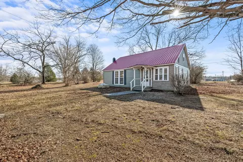 384 Woodlee St, Spencer, TN 38585