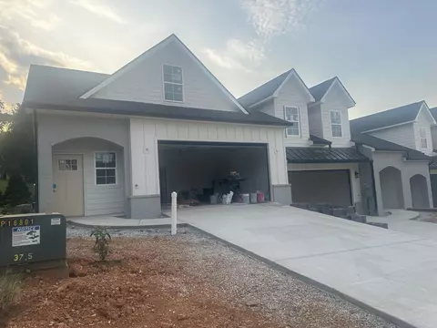 11327 Cape Vw #4, Soddy Daisy, TN 37379