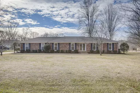 300 Harpeth Valley Rd, Nashville, TN 37221