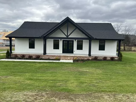 1289 Rock Springs Rd, Bethpage, TN 37022