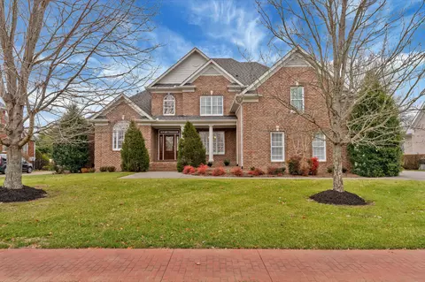 936 Plantation Blvd NE, Gallatin, TN 37066