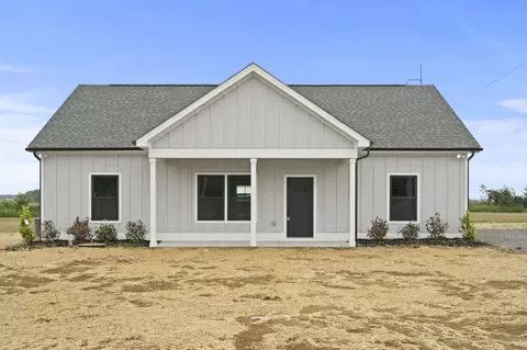 330 Woods Rd, Portland, TN 37148