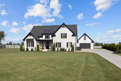 303 Fountain Head Rd, Portland, TN 37148