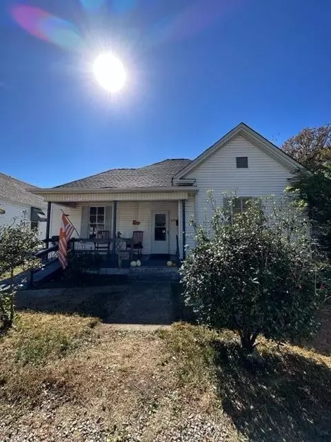 2608 E 39th St, Chattanooga, TN 37407