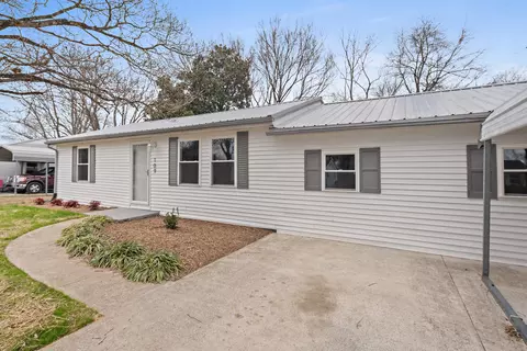 109 Julian St, Mcminnville, TN 37110