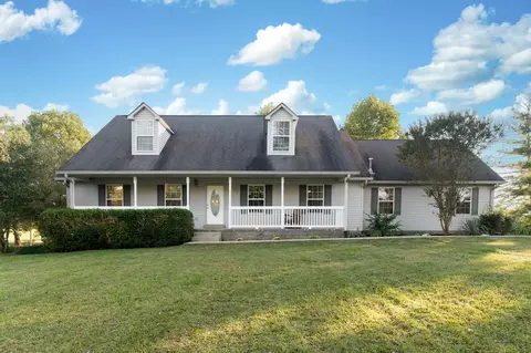 6699 E Benton Rd, Springfield, TN 37172