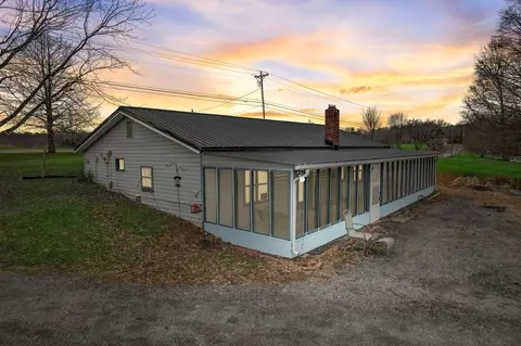 3038 Dotsonville Rd, Clarksville, TN 37042