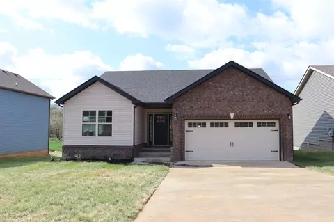 102 Cardinal Crk, Clarksville, TN 37040