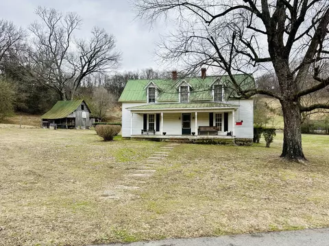 247 Hamestring Rd, Fayetteville, TN 37334